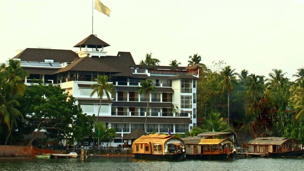 Allseason Hotel And Resort property and wedding venue photo 2