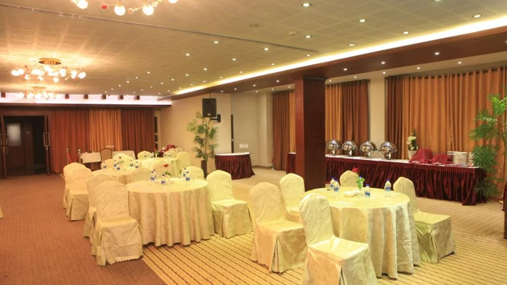 Allseason Hotel And Resort property and wedding venue photo 5