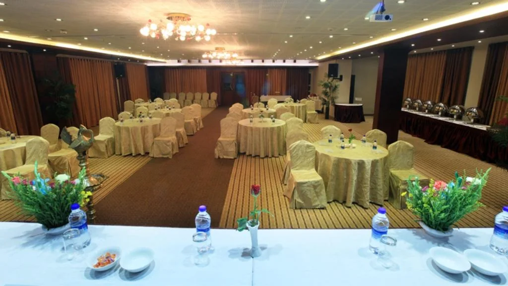 Allseason Hotel And Resort property and wedding venue photo 6