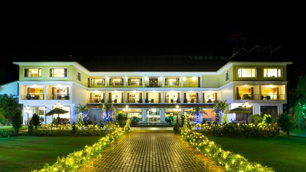 Hotel Lake Palace wedding property in Thiruvananthapuram