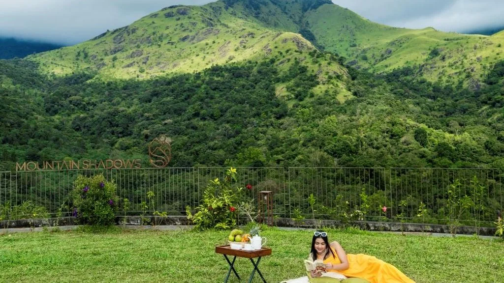 Mountain Shadows Resort property and wedding venue photo 4