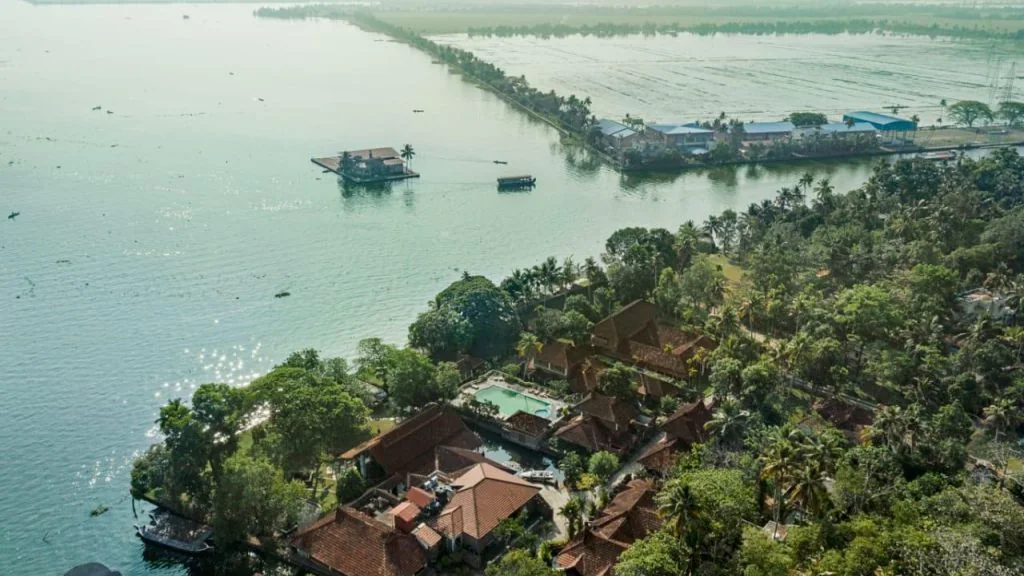 Punnamada Resorts Pvt Ltd wedding property in Alappuzha