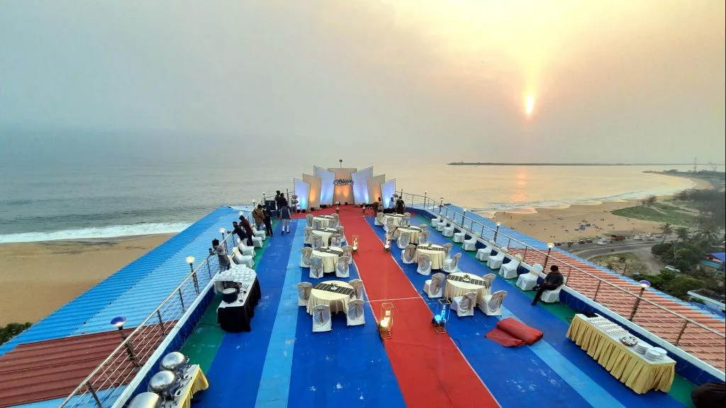 The Quilon Beach Hotel And Convention Centre property and wedding venue photo 9